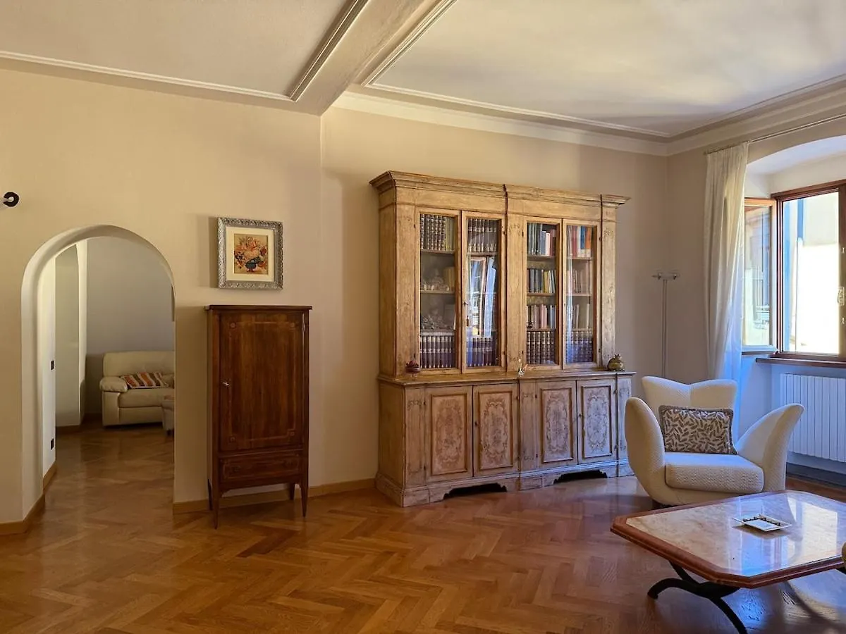 Cuore Antico 12 Apartment Prato  İtalya
